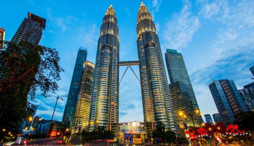 8 Days Malaysia & Vietnam Tropical Escape